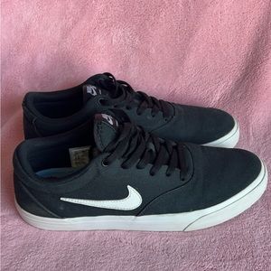 Men’s SB Charge Skate Shoe